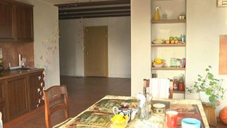 Беженцев могут выгнать из дома сепаратиста Царева