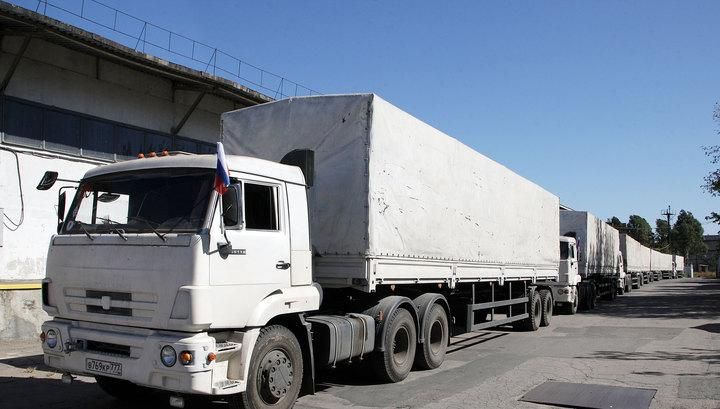 В Україну готується в'їхати черговий російський "гумконвой" В Україну готується в'їхати черговий російський "гумконвой"