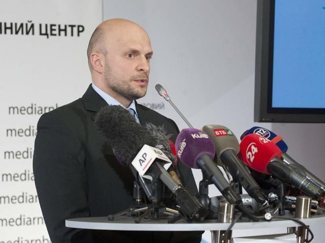 До 50% "гуманитарки" разворовывается еще на территории России, - СНБО До 50% "гуманитарки" разворовывается еще на территории России, - СНБО