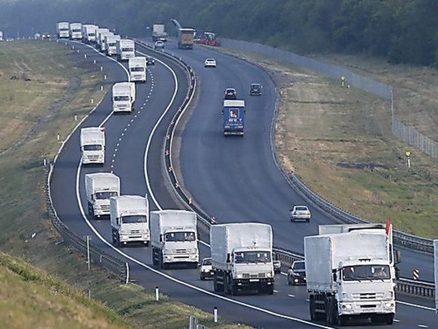 На територію України ввійшло більше 60 вантажівок чергової російської "гуманітарки"