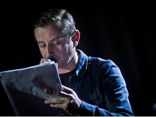 Сергей Жадан собирает книги для бойцов АТО Сергей Жадан собирает книги для бойцов АТО