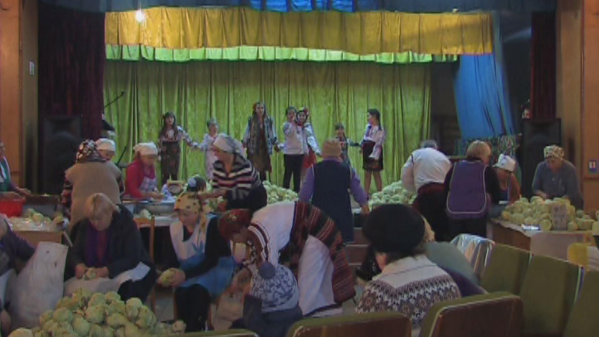 Полторы тонны капусты для бойцов АТО Полторы тонны капусты для бойцов АТО