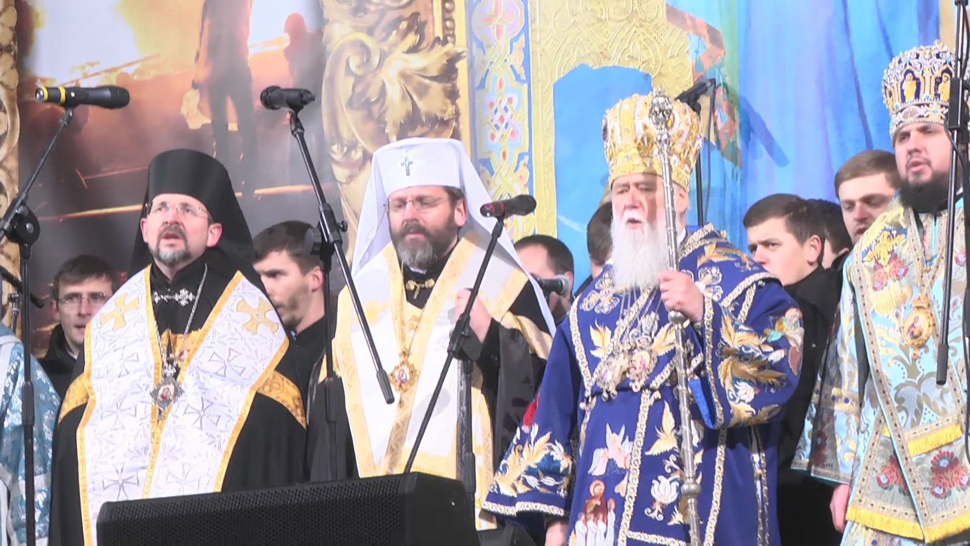 На Михайловской площади молитвой почтили события 30 ноября На Михайловской площади молитвой почтили события 30 ноября