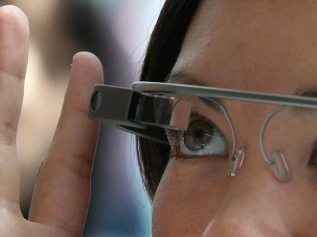 Google Glass на базі процесорів Intel вийдуть у 2015 році