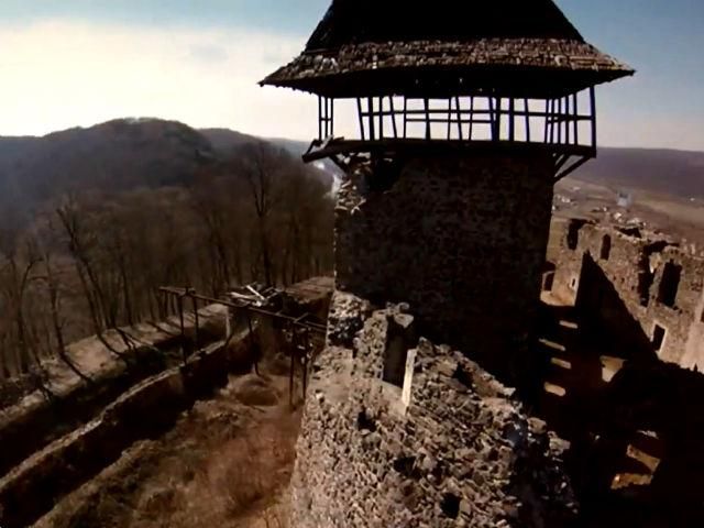 Путешествие по Украине. Самая высокая крепость Закарпатья Путешествие по Украине. Самая высокая крепость Закарпатья