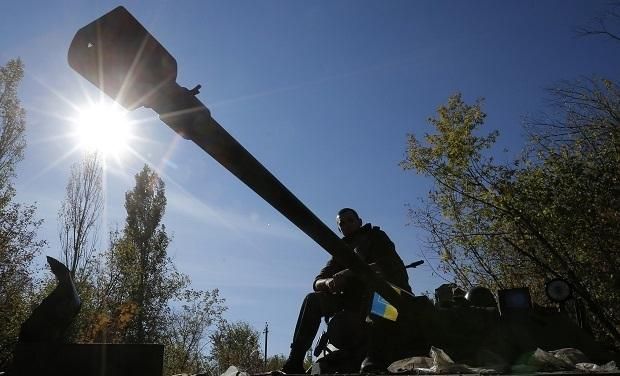 Українська артилерія завдала близько 30  ударів по позиціях бойовиків