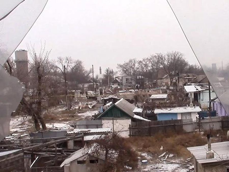 Бійці розповіли про побут вцілілих мешканців села Піски Бійці розповіли про побут вцілілих мешканців села Піски