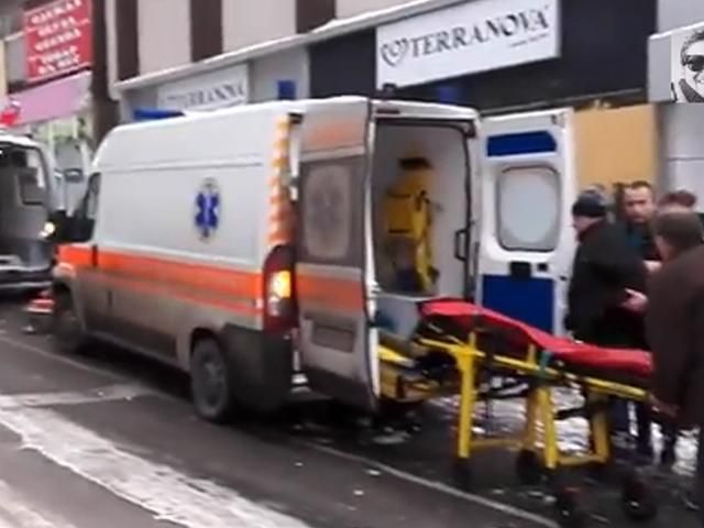 Відео дня: Джип "ДНРівців" на тротуарі збив трьох людей