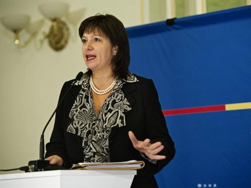 Яресько рассказала, как покроет бюджетный дефицит Яресько рассказала, как покроет бюджетный дефицит