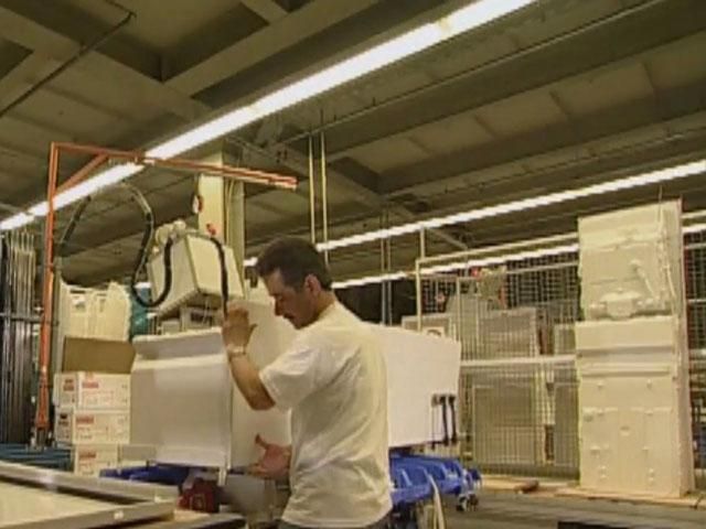 Как изготавливают холодильники — непременные атрибуты любой кухни Как изготавливают холодильники — непременные атрибуты любой кухни