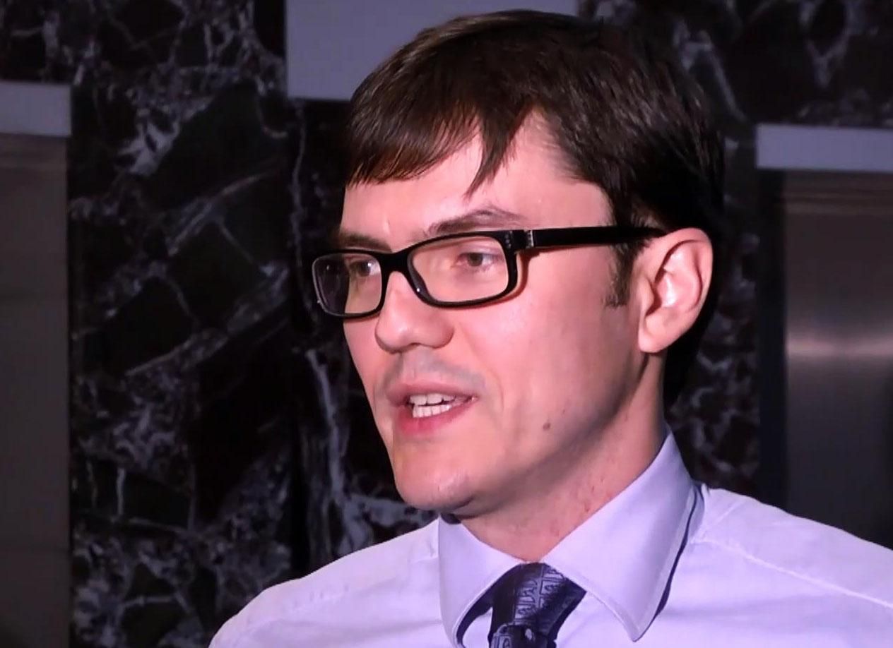 Министр инфраструктуры пообещал авиакомпаниям позаботиться об их правах Министр инфраструктуры пообещал авиакомпаниям позаботиться об их правах