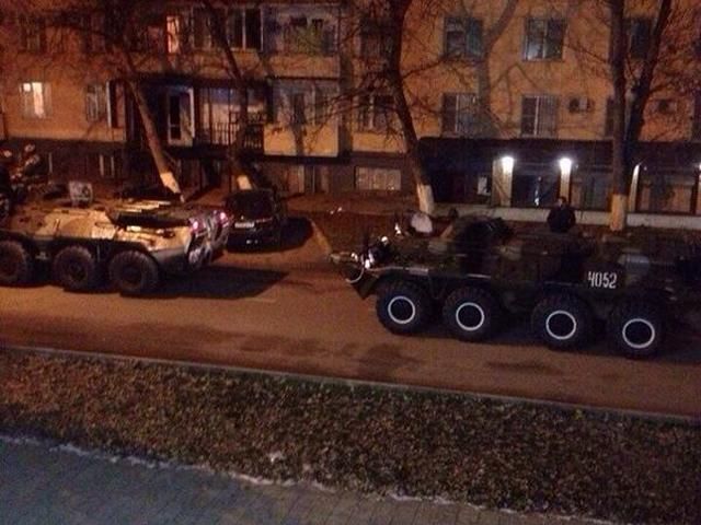 В Грозном прогремел мощный взрыв, идет перестрелка (Фото. Видео) В Грозном прогремел мощный взрыв, идет перестрелка (Фото. Видео)