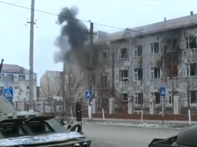 Появилось видео боевых действий в центре Грозного