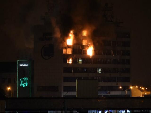 После боев в Грозном погибли мирные жители После боев в Грозном погибли мирные жители