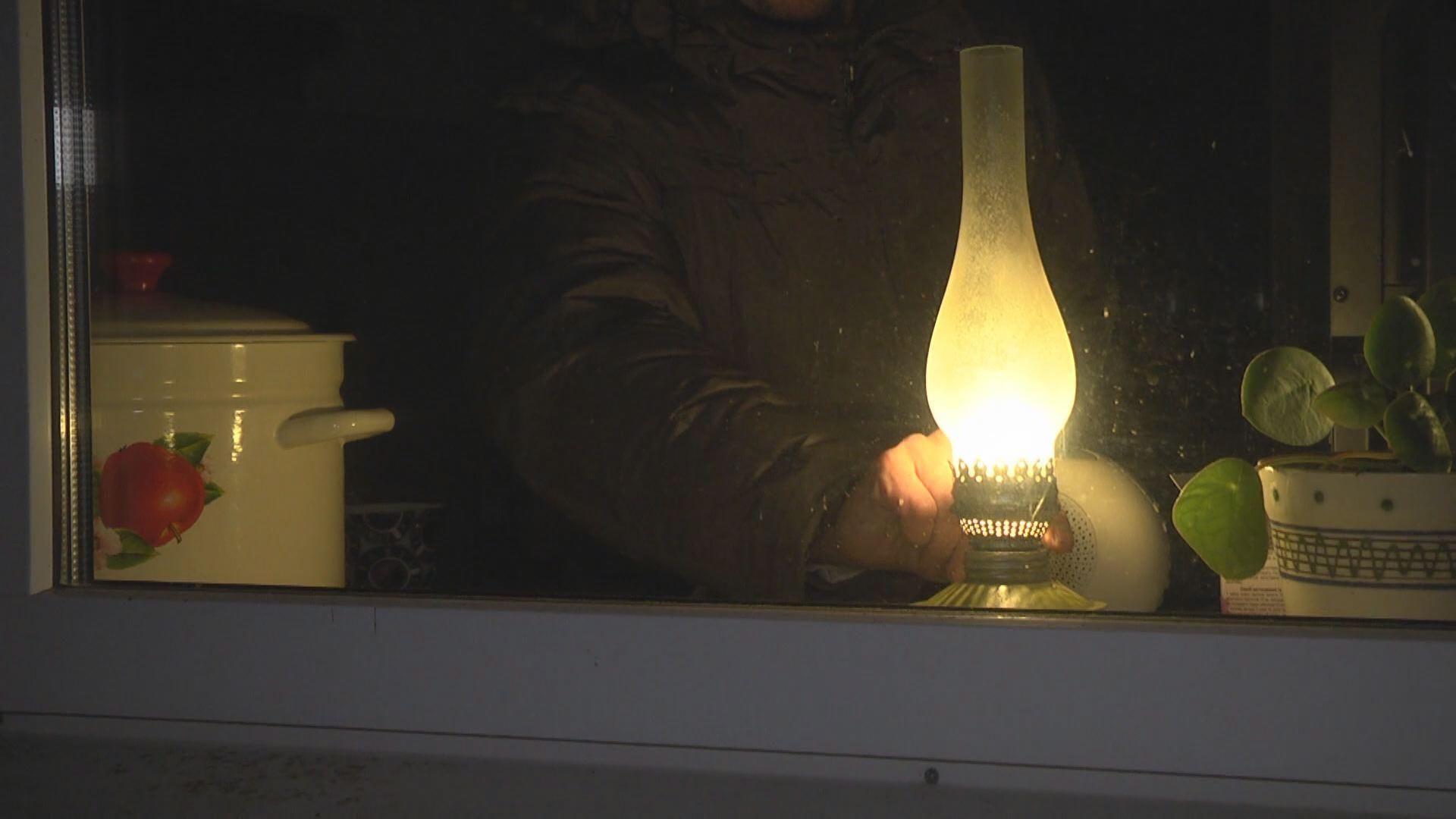 Як живеться українцям в умовах віяльних відключень електроенергії