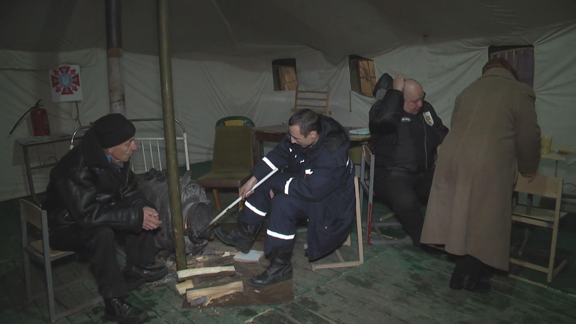 В Киеве установили пункты обогрева В Киеве установили пункты обогрева