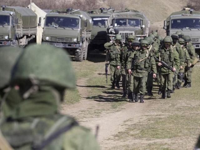 РФ продолжает перекидывать в зону АТО боевиков и военную технику, — СНБО РФ продолжает перекидывать в зону АТО боевиков и военную технику, — СНБО