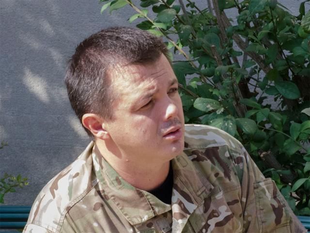 Семенченко инициирует экстренное заседание Комитета по нацбезопасности и обороне ВР Семенченко инициирует экстренное заседание Комитета по нацбезопасности и обороне ВР