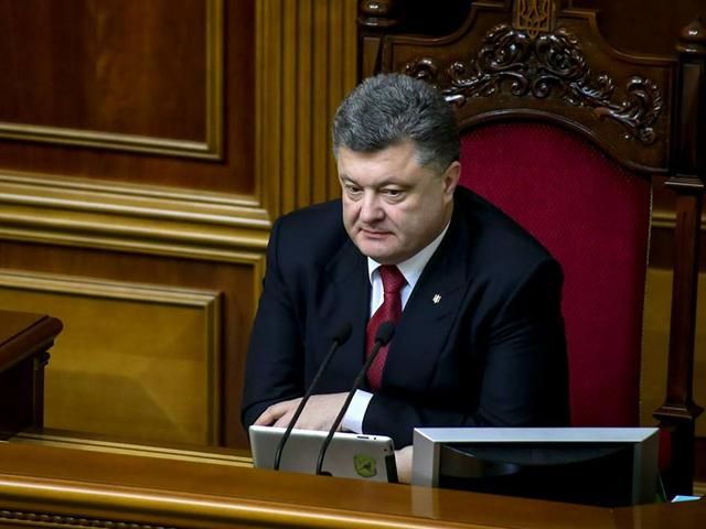 Чергові переговори в Мінську мають відбутися 9 грудня, — Порошенко Чергові переговори в Мінську мають відбутися 9 грудня, — Порошенко