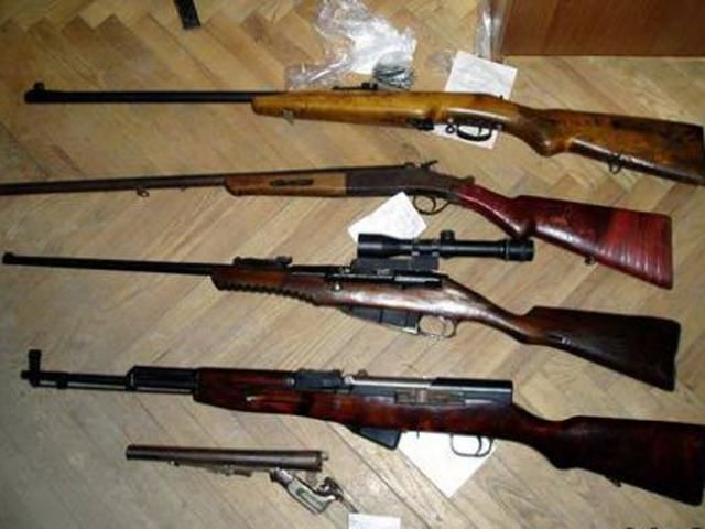 СБУ затримала ще майже десяток спільників терористів СБУ затримала ще майже десяток спільників терористів