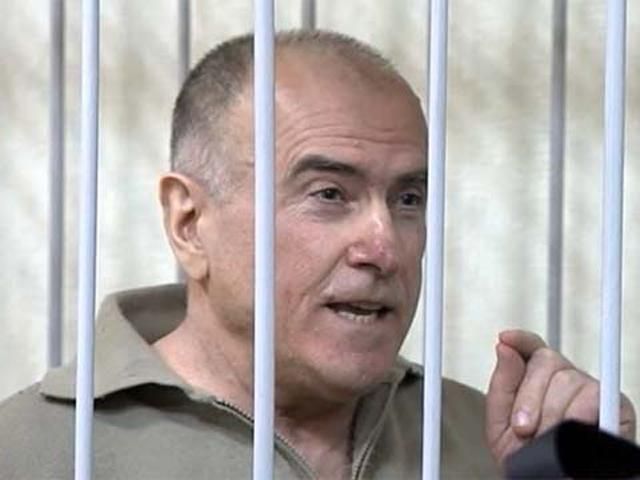 Пукач сидить комфортно і каже, що вивозив тисячі таких, як Гонгадзе, — адвокат Пукач сидить комфортно і каже, що вивозив тисячі таких, як Гонгадзе, — адвокат