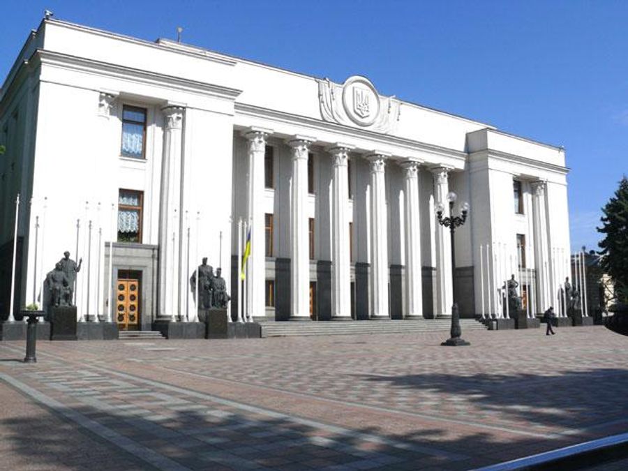 Депутаты собираются запретить экс-регионалам возглавлять комитеты
