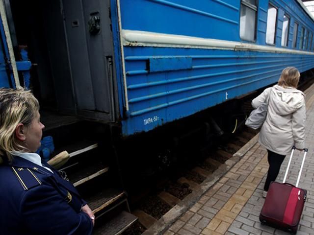"Укрзализныця" не планирует прекращать железнодорожное сообщение с РФ