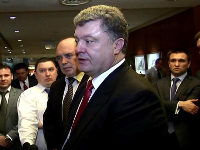 Порошенко домовляється, щоб Сінгапур допоміг Україні боротися з корупцією