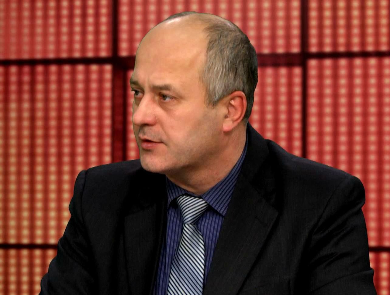 Бійцям добровольчих батальйонів незабаром мають надати всі статуси військовослужбовців ЗСУ Бійцям добровольчих батальйонів незабаром мають надати всі статуси військовослужбовців ЗСУ