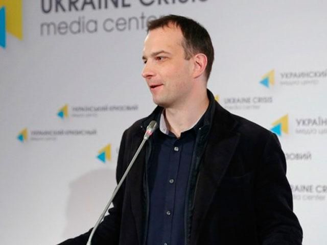 Правоохоронними органами досі керують люди Януковича, — Єгор Соболєв Правоохоронними органами досі керують люди Януковича, — Єгор Соболєв