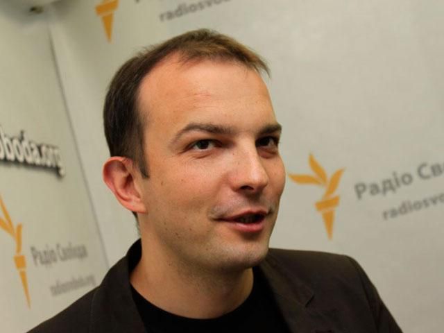 Соболєв спростував чутки про "продаж" посад в антикорупційному бюро Соболєв спростував чутки про "продаж" посад в антикорупційному бюро