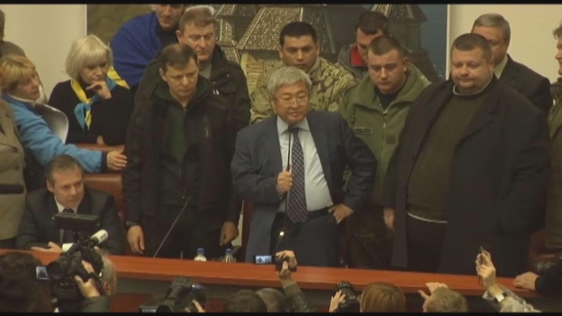 Мэр Запорожья послал активистов на три буквы Мэр Запорожья послал активистов на три буквы