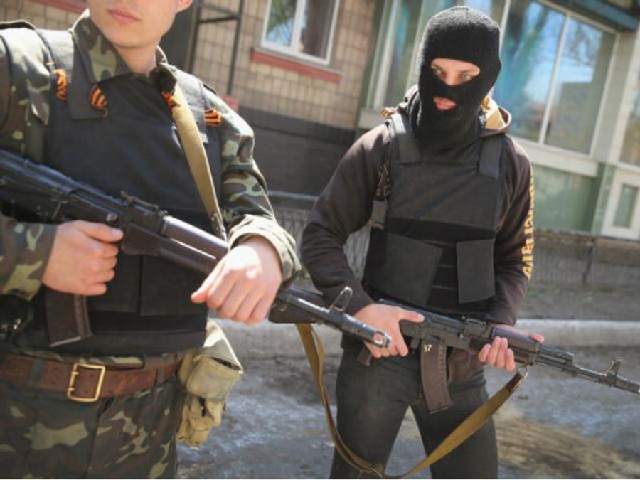 До Ясинуватої прибули 10 вантажівок з боєприпасами для терористів, — ІО