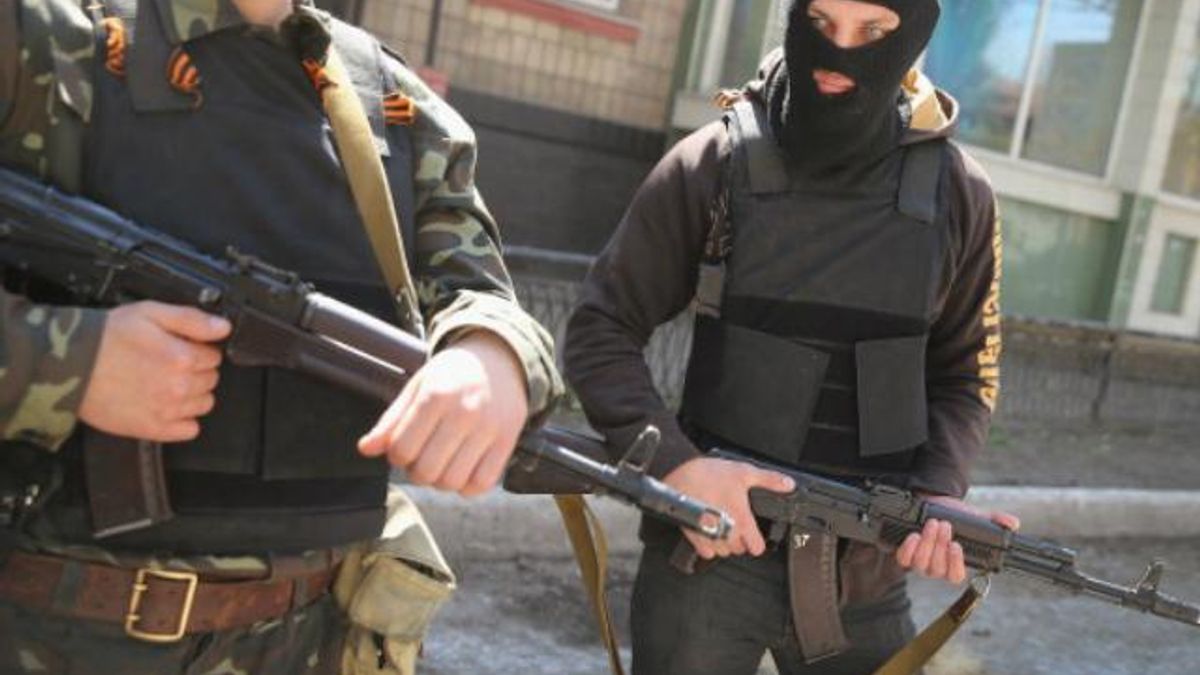 До Ясинуватої прибули 10 вантажівок з боєприпасами для терористів, — ІО До Ясинуватої прибули 10 вантажівок з боєприпасами для терористів, — ІО