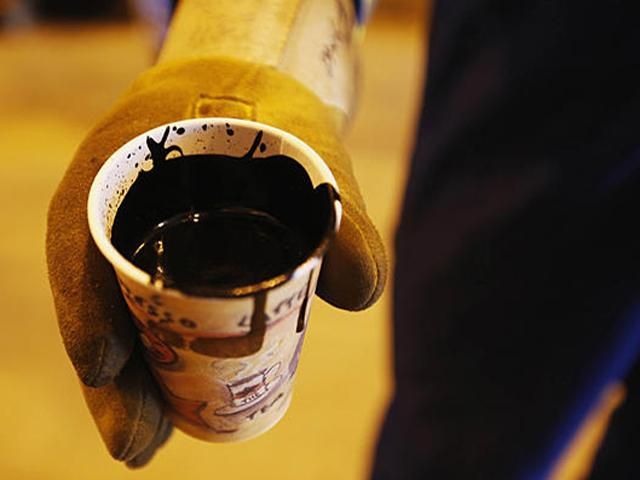 Ціна на нафту WTI вперше з 2009 року опустилась нижче $60 Ціна на нафту WTI вперше з 2009 року опустилась нижче $60