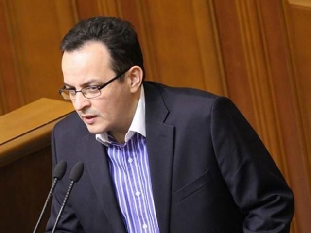 "Самопоміч" ініціює зміни до Конституції щодо реформи місцевого самоврядування "Самопоміч" ініціює зміни до Конституції щодо реформи місцевого самоврядування