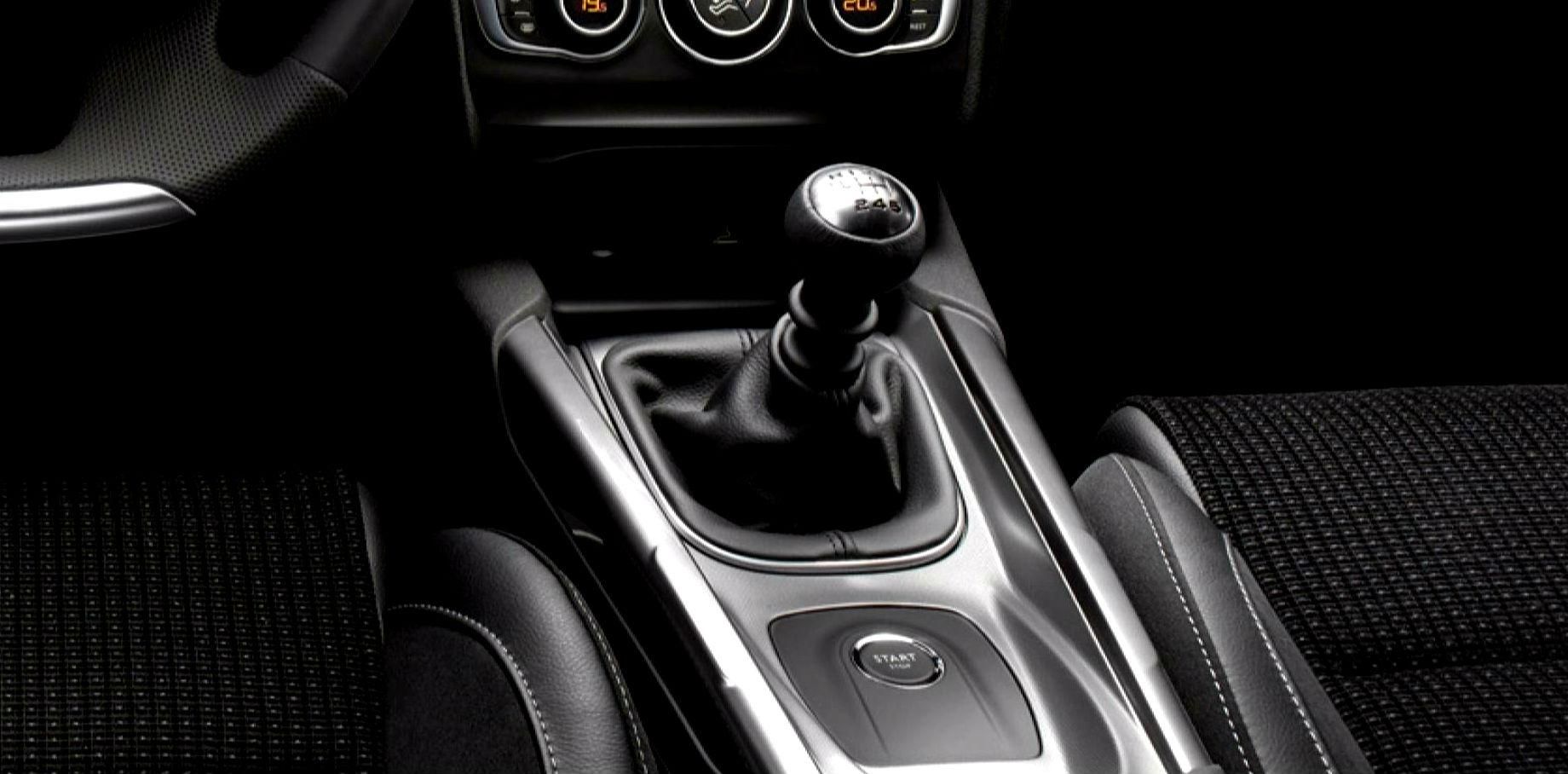 Автотехнології. Рестайлінговий Citroen C4, перше у світі авто з системо Run-off road protection Автотехнології. Рестайлінговий Citroen C4, перше у світі авто з системо Run-off road protection