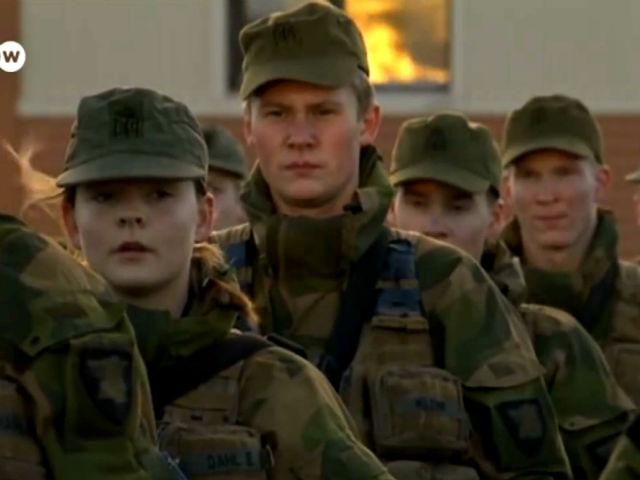 Норвегія призупиняє військову співпрацю з Росією Норвегія призупиняє військову співпрацю з Росією