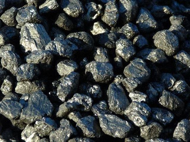 Российский уголь так и стоит на границе Российский уголь так и стоит на границе