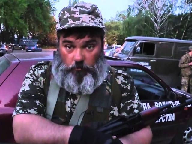 Мешканці Красного Луча вигнали "казаків" з міста, — прес-центр АТО Мешканці Красного Луча вигнали "казаків" з міста, — прес-центр АТО