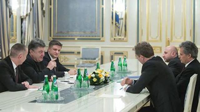 Порошенко пообіцяв МВФ провести реформи Порошенко пообіцяв МВФ провести реформи