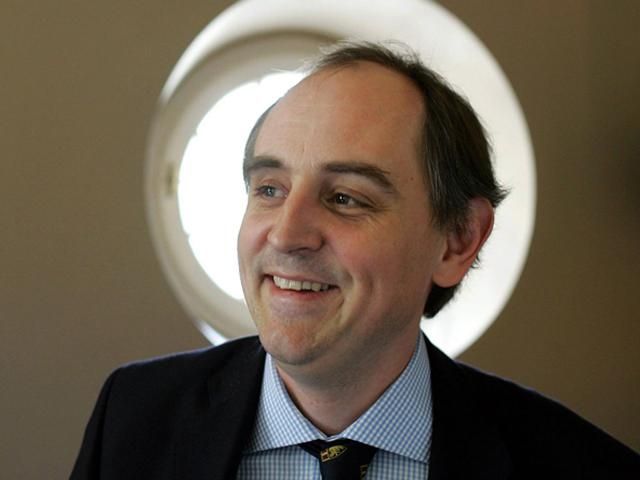 Редактор The Economist объяснил, почему важно вернуть деньги Януковича Редактор The Economist объяснил, почему важно вернуть деньги Януковича