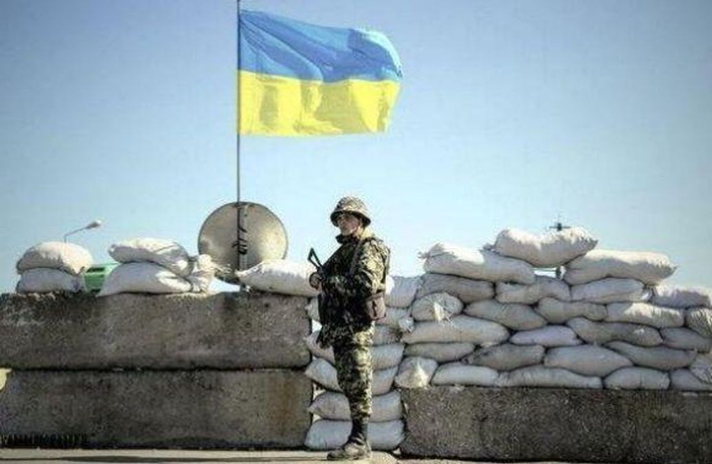 Минулої доби терористи знову обстріляли донецький аеропорт Минулої доби терористи знову обстріляли донецький аеропорт