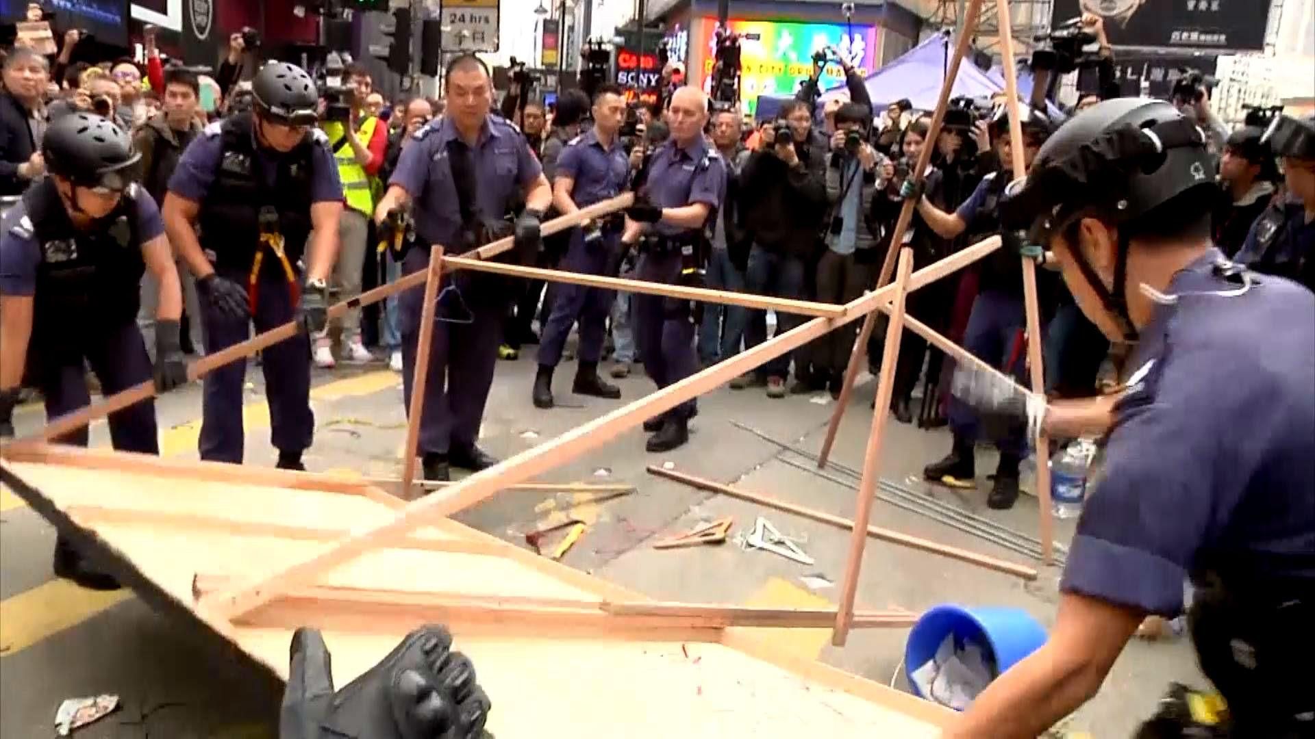 У Гонконзі закінчуються протести У Гонконзі закінчуються протести