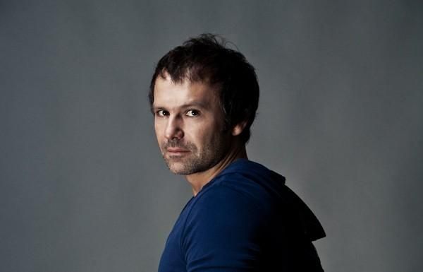 Жителі Донбасу готові жити в Україні, — Вакарчук Жителі Донбасу готові жити в Україні, — Вакарчук