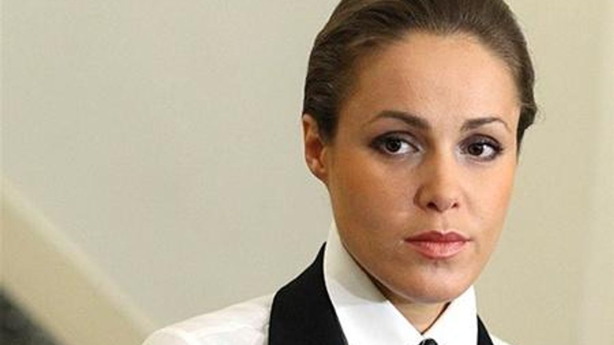 Королевська вступила в університет (Фото) - 16 декабря 2014 - Телеканал новин 24 Королевська вступила в університет (Фото) - 16 декабря 2014 - Телеканал новин 24