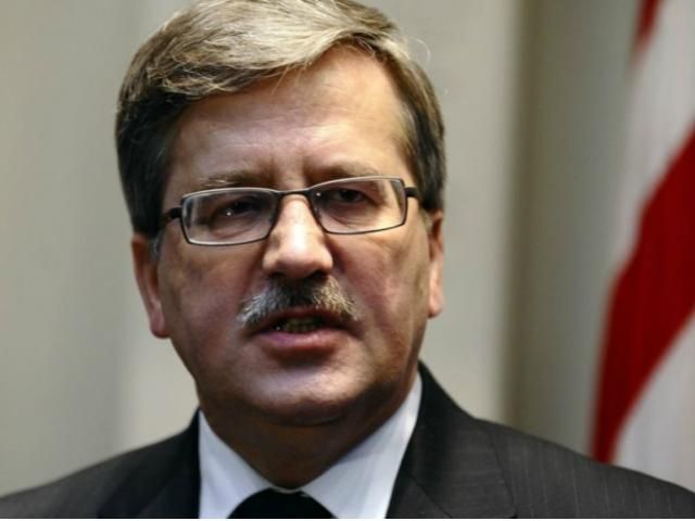 Польша готова помогать Украине военной техникой, — Коморовский Польша готова помогать Украине военной техникой, — Коморовский