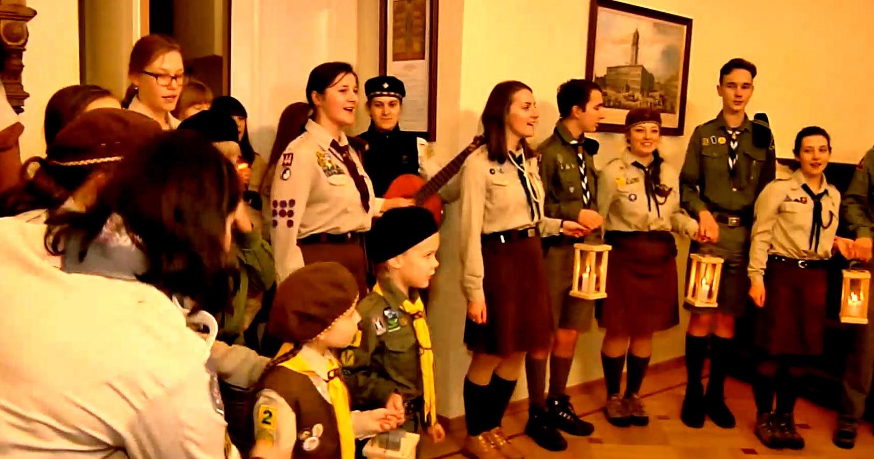 Вифлеемский огонь уже в Киеве - 17 декабря 2014 - Телеканал новин 24 Вифлеемский огонь уже в Киеве - 17 декабря 2014 - Телеканал новин 24