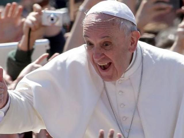 Сотні пар станцювали для Папи танго Сотні пар станцювали для Папи танго