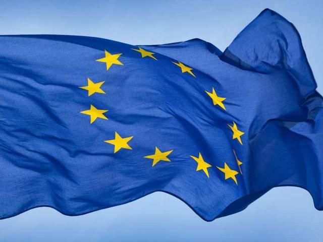 ЕС одобрил новые санкции в отношении торговли и инвестиций в Крым и Севастополь